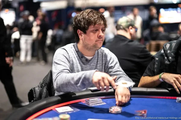 Eduardo Silva покидает Main Event EPT Paris в День 4