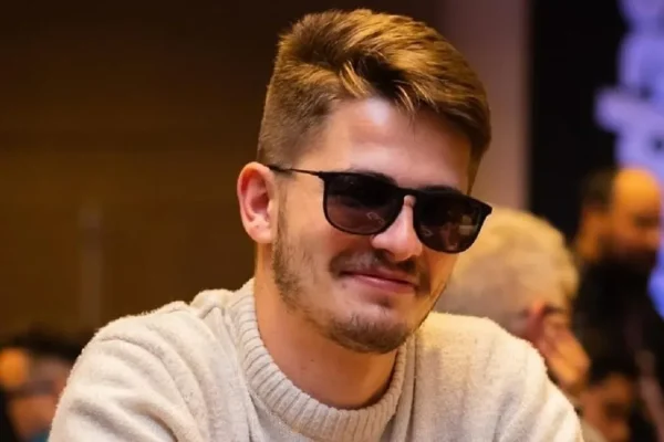 Tomás Schulz сорвал крупный куш, заняв второе место в Sunday Million на SCOOP