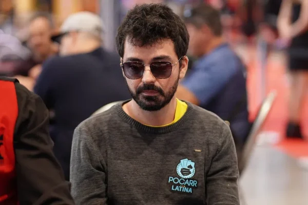 João Biancolini выигрывает 25-High и лидирует среди бразильцев в сессии SCOOP
