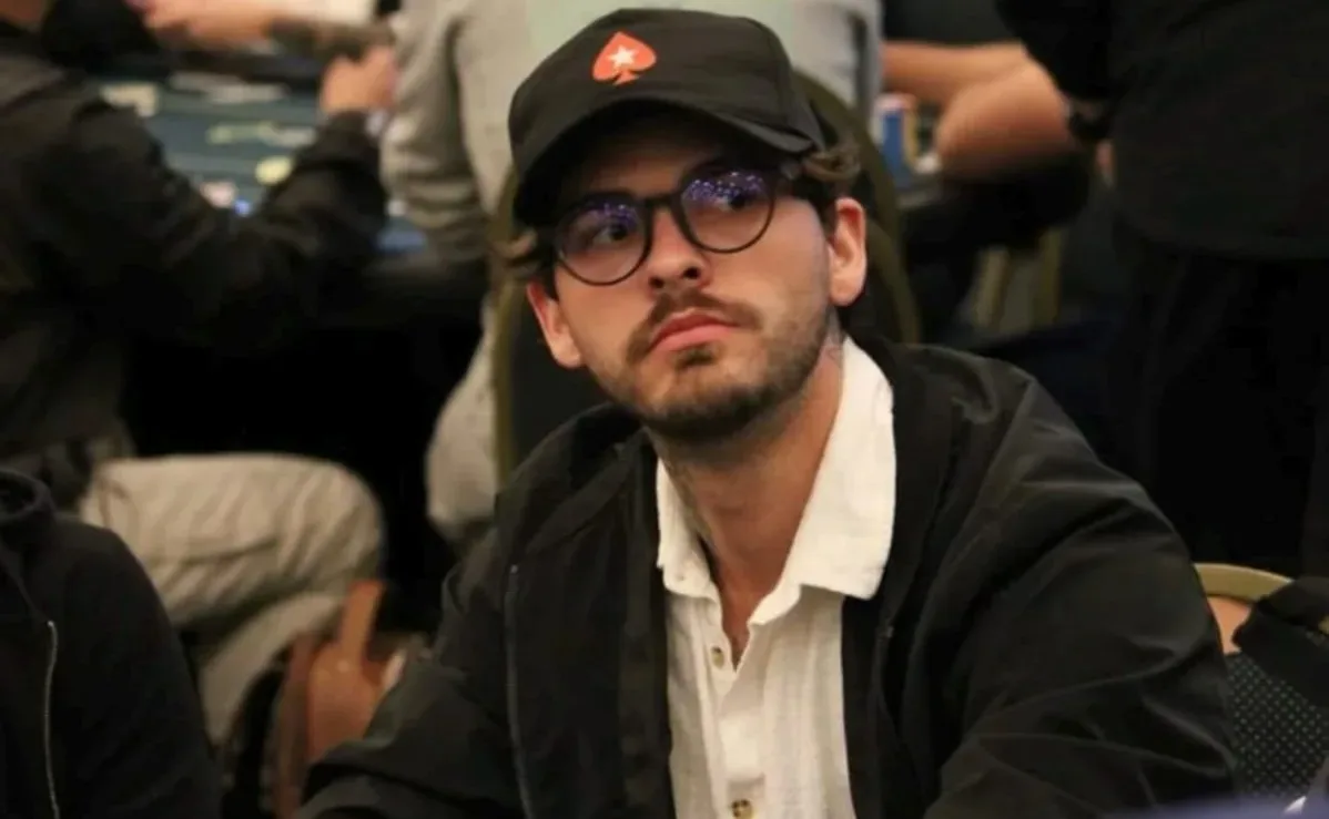 Даниэль Веллингтон поднимается на подиум Bounty Hunters HR на GGPoker