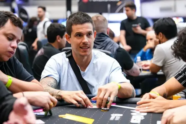 Бразилия выигрывает три версии Super Tuesday на PokerStars; Густаво Кастро забирает HR