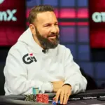 Negreanu признает, что пропускает по крайней мере один выпуск «влогов» во время WSOP