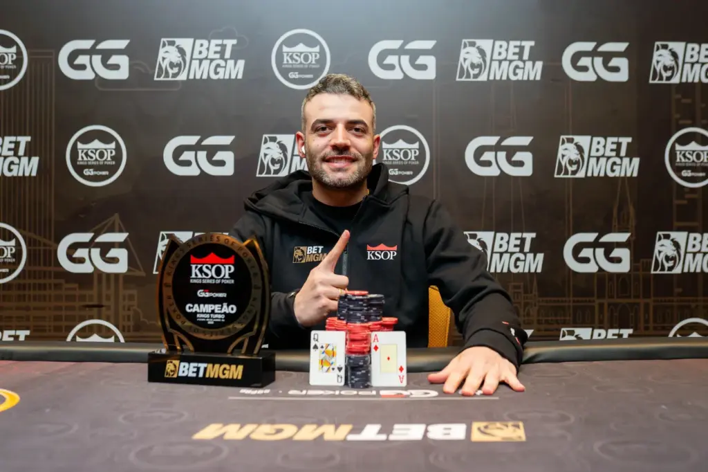 Уиллиан Сестари завоевывает чемпионское кольцо WSOP Circuit в Уругвае