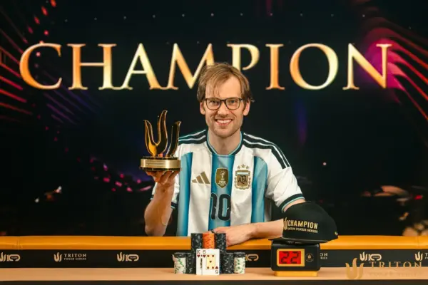 Christoph Vogelsang — чемпион События 9 Triton и получает более 1 миллиона долларов США