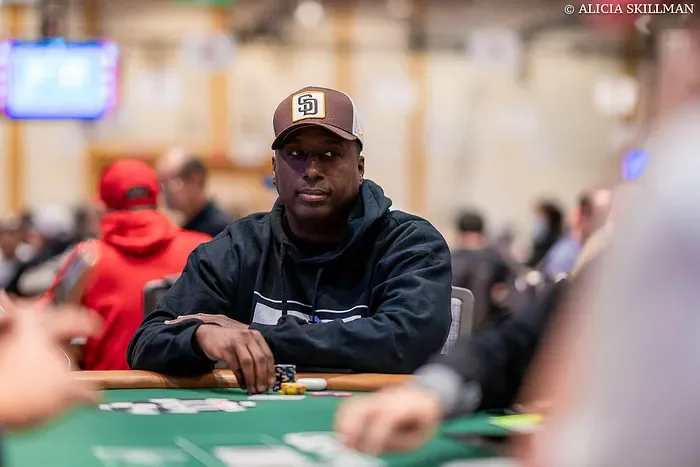 Maurice Hawkins завоевывает 26-й браслет WSOP Circuit и увеличивает исторический рекорд