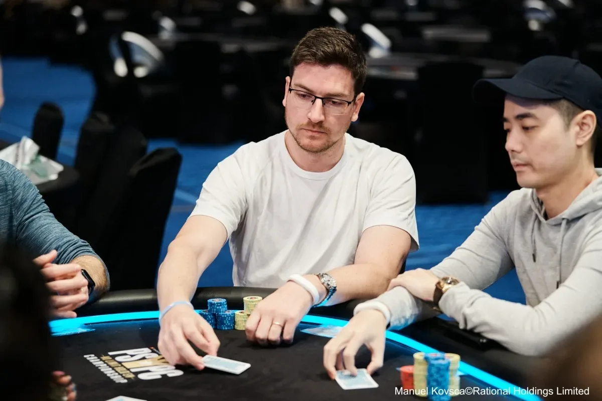 Rodrigo Selouan достигает подиума в PLO Main Event-High серии Anniversary Series
