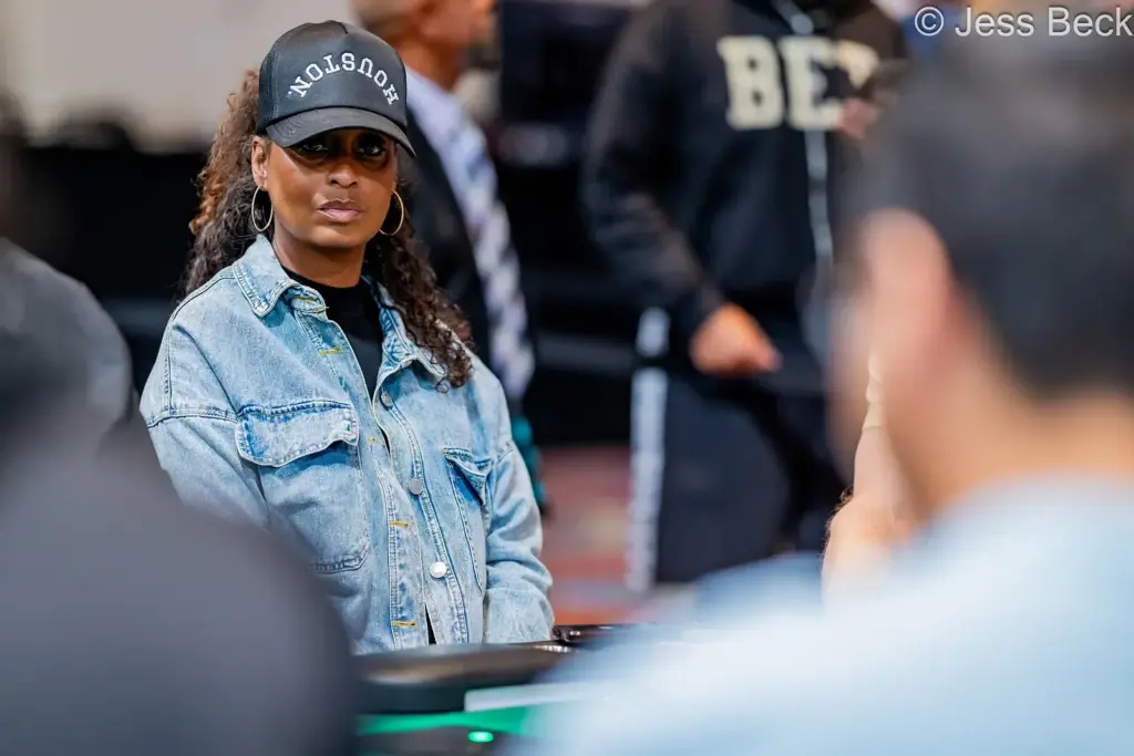 Дилер WSOP превращает мечту в реальность, выходя в финальный стол
