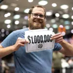 Andrew Shelton превращает 550 долларов США в 1 миллион долларов, вытягивая конверт на WSOP