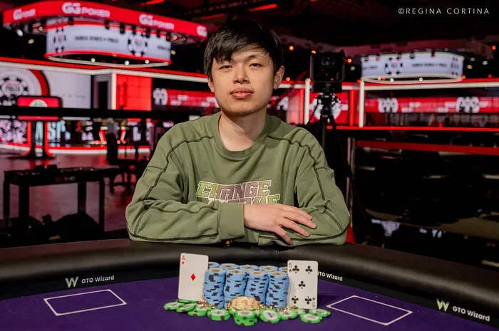 Honghao Zhang впервые на WSOP получает браслет и 346 тысяч долларов США