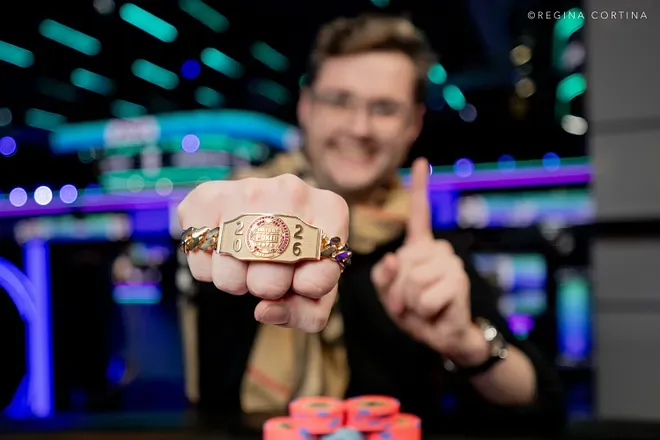 Джейми Дуэн завоевывает браслет на WSOP и выигрывает более 2,2 миллиона долларов США