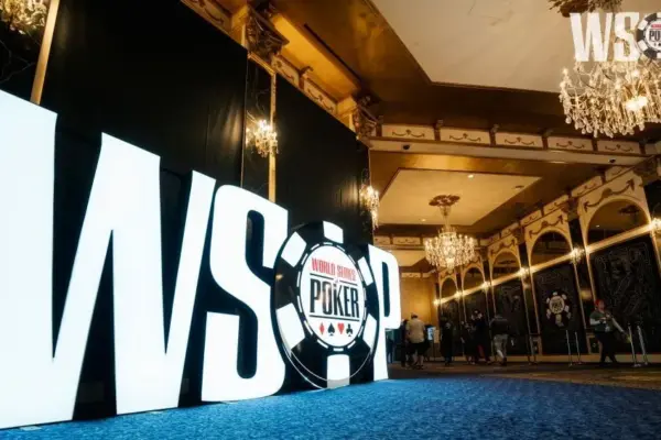 WSOP 2026: Профессионалы раскрывают цифры и суммы вступительных взносов в турниры