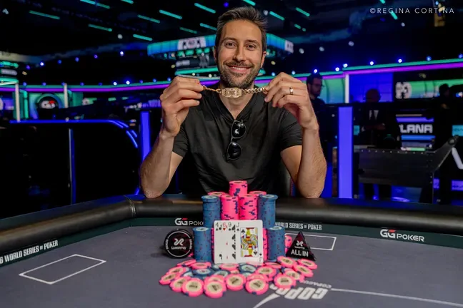 Matthew Shepsky выигрывает первый браслет на WSOP и забирает более 300 тысяч долларов США