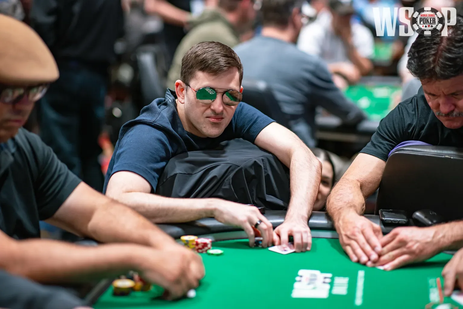 WSOP Main Event: Фабио Порчино лидирует среди 4 бразильцев в 6-й день турнира
