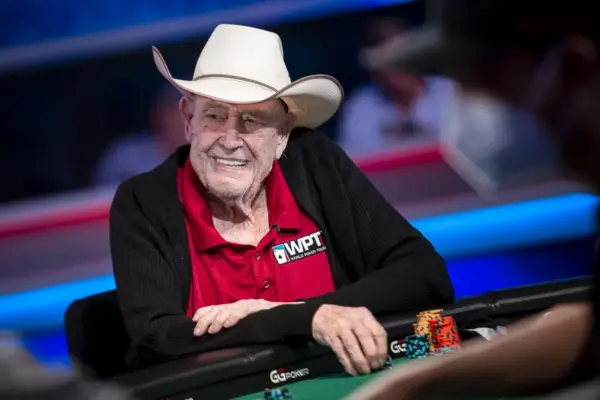 Doyle Brunson чествуют в трансляции WSOP на ESPN