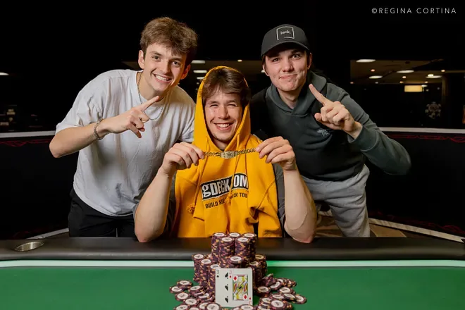 Garrett Dwire побеждает в Summer Saver на WSOP и выигрывает браслет серии