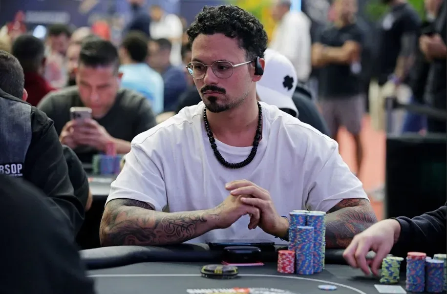 Gerson Braga лидирует среди бразильцев на WCOOP Boot Camp от PokerStars