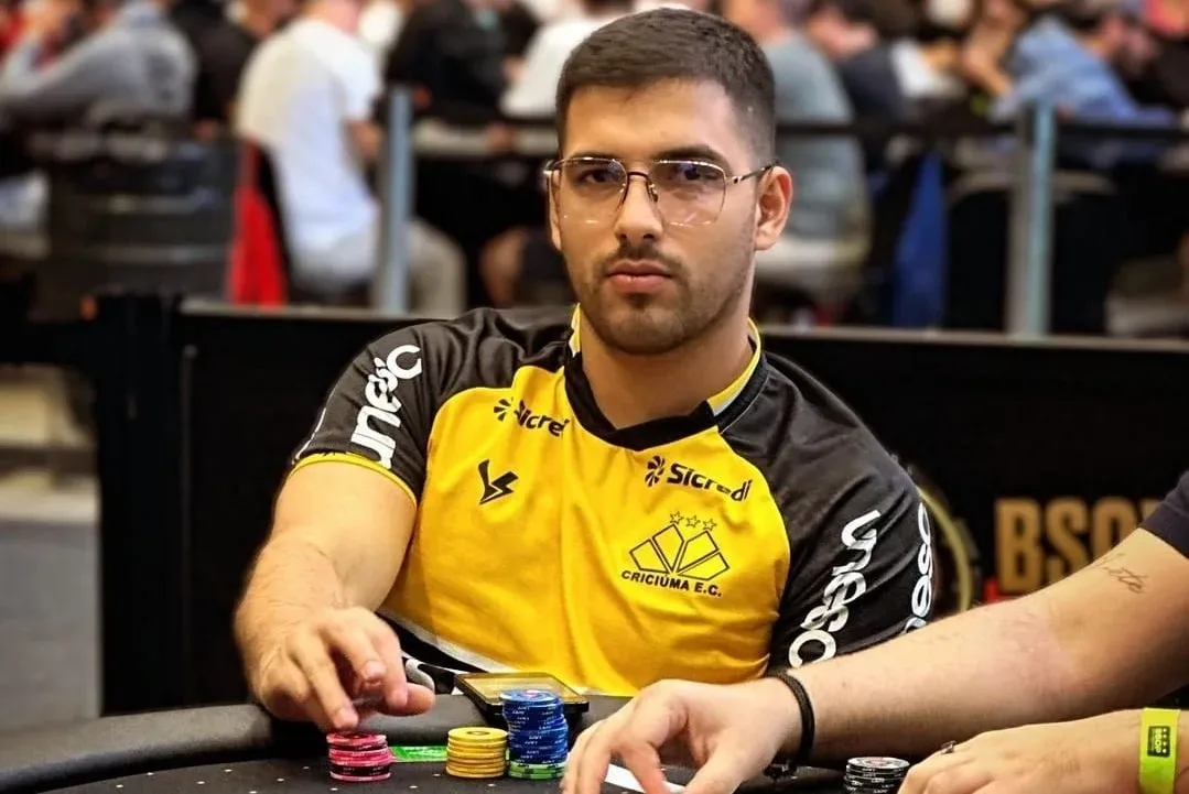 Carlos Madeira выигрывает 42-Medium WCOOP в бразильском дубле