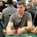 Rodrigo Selouan выигрывает дорогой турнир по Омахе на WSOP Online