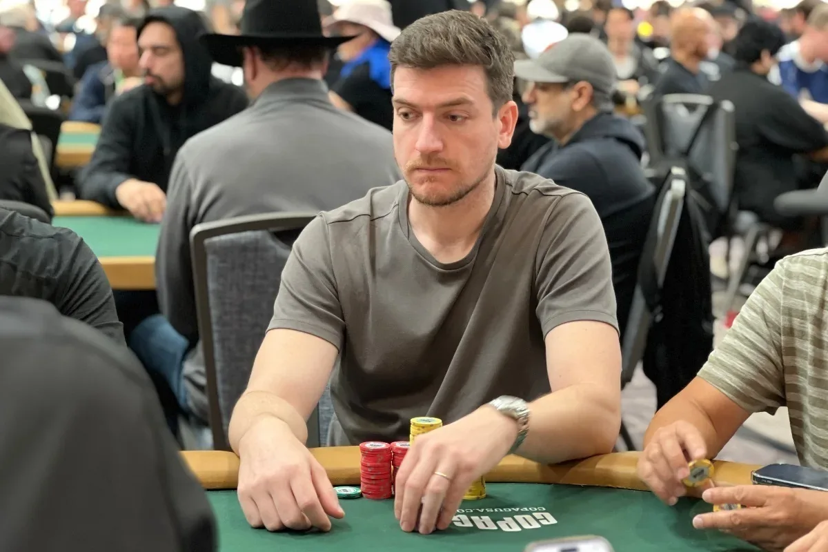 Rodrigo Selouan выигрывает дорогой турнир по Омахе на WSOP Online