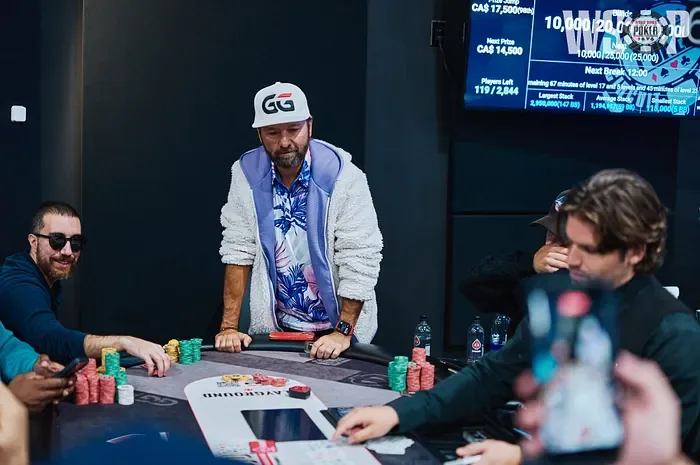 Chance Kornuth “педе” карту на ривере и выводит из игры Даниэля Негреану на WSOP Circuit Канада