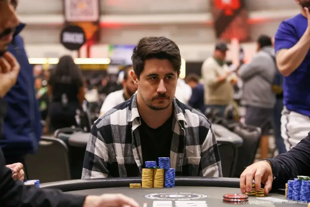 Jonathan Wolter выигрывает событие 58-Medium WCOOP