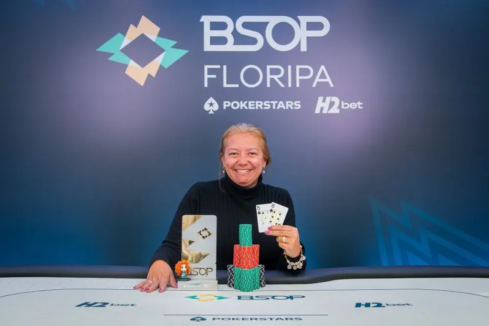 Carla Siqueira — двукратная чемпионка Ladies на BSOP Floripa; смотрите других чемпионов